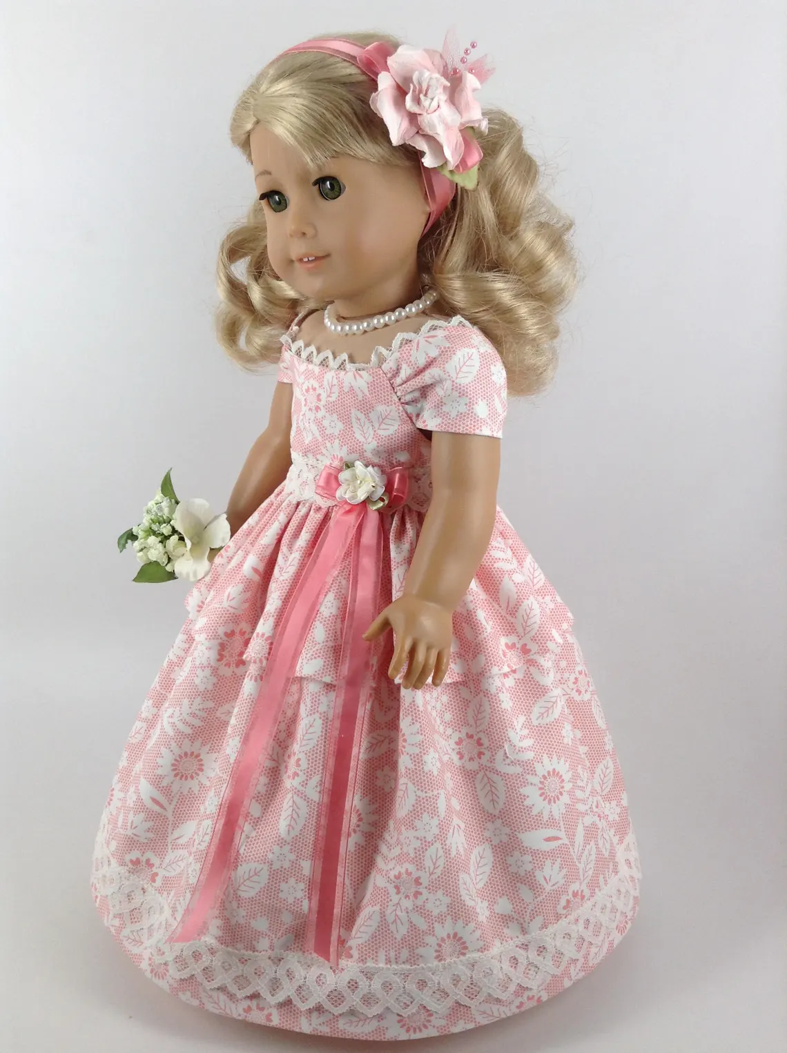 Exploring the World of Doll Clothing: Materials, Durability, and Popularity插图1 Exploring the World of Doll Clothing: Materials, Durability, and Popularity插图1