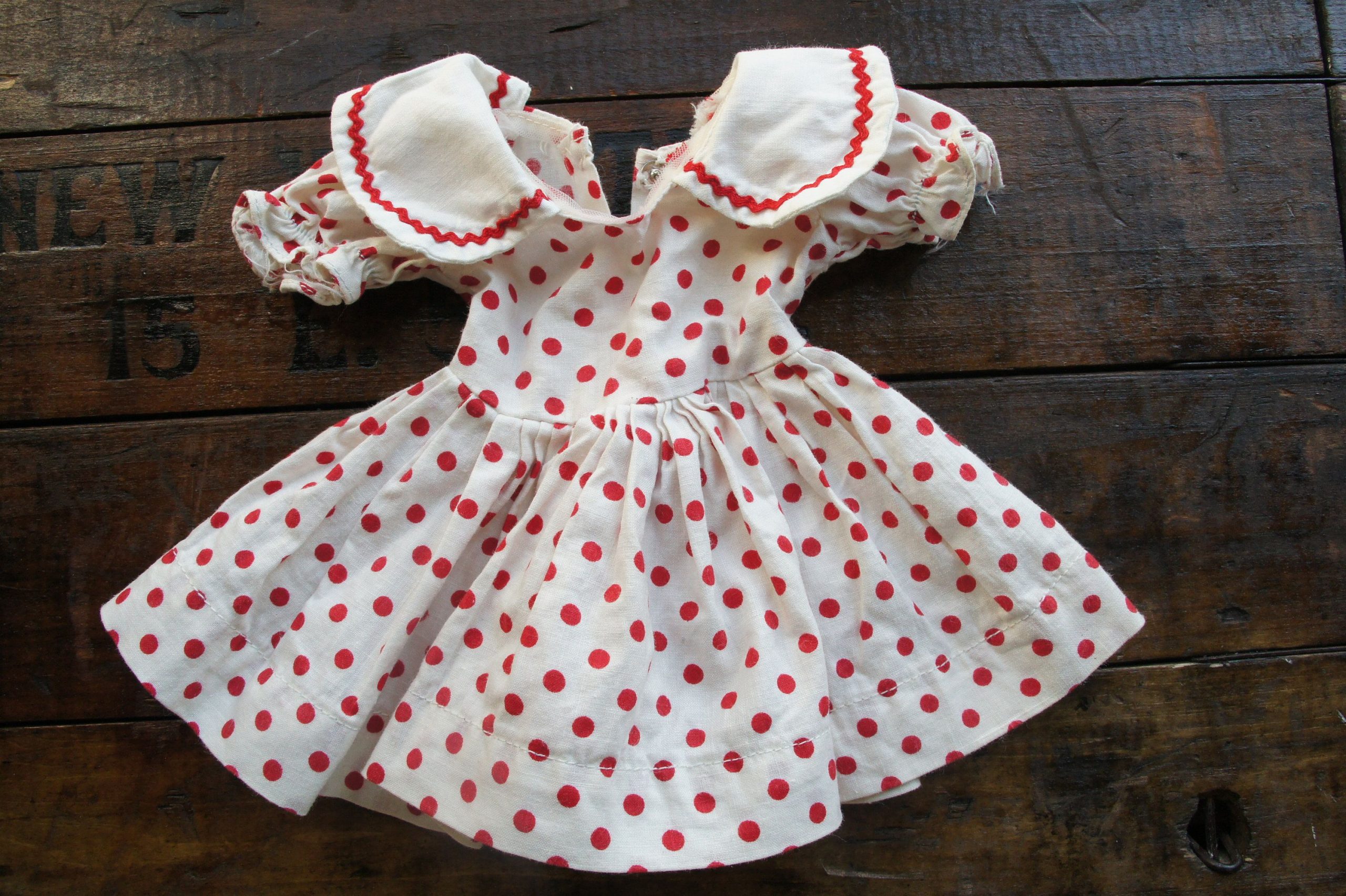 Classic Trends in Doll Accessory Sets – Timeless Patterns that Never Fade插图