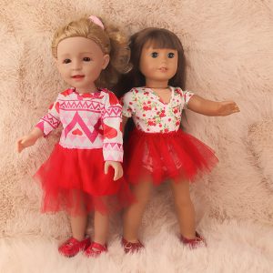 What elements are included in the design of the perfect doll clothes?插图2