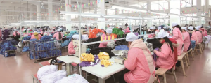 The Craftsmanship Details of Making 18-Inch Doll Clothes插图2