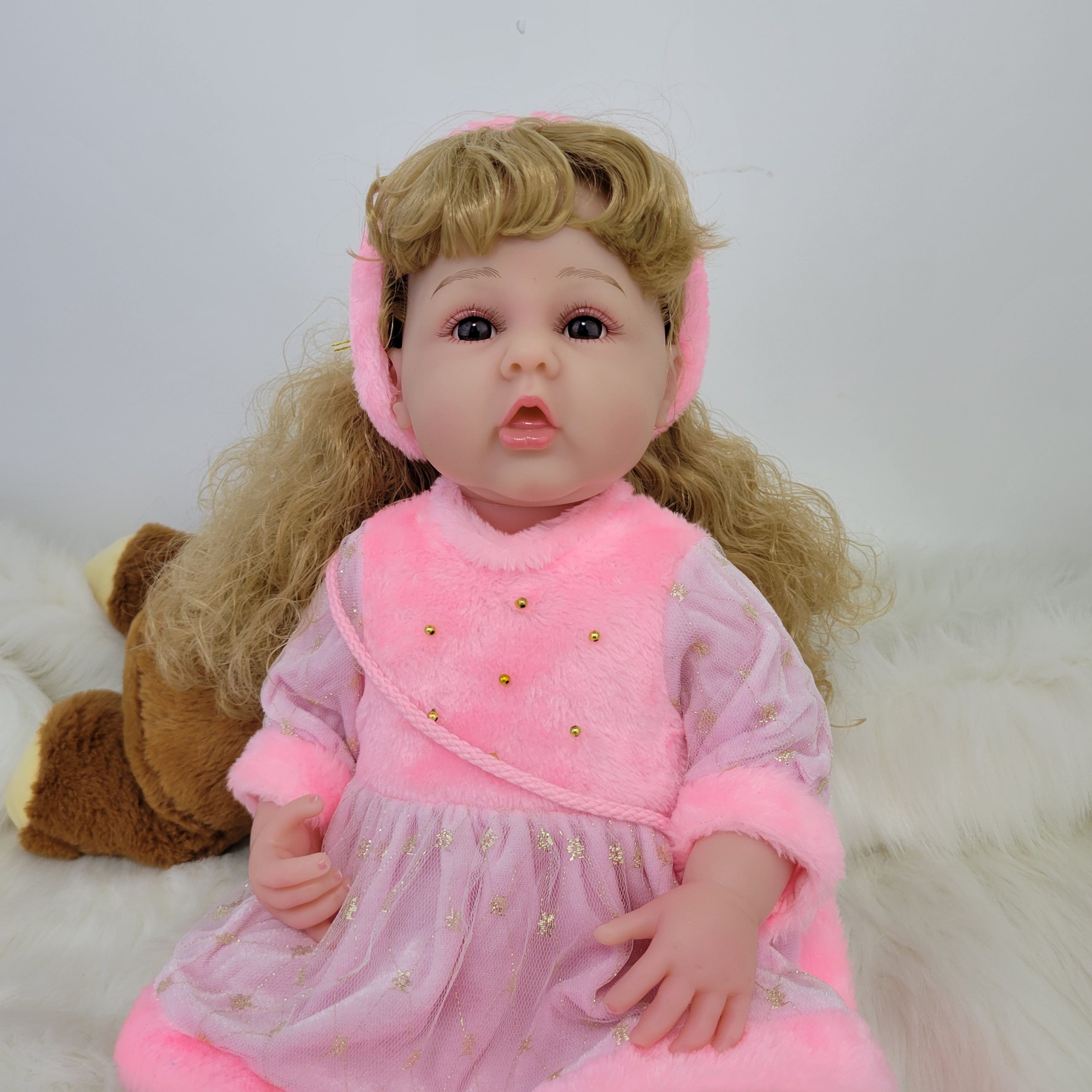 Tiny Threads: Reborn Dolls Get Dressed Up!插图1