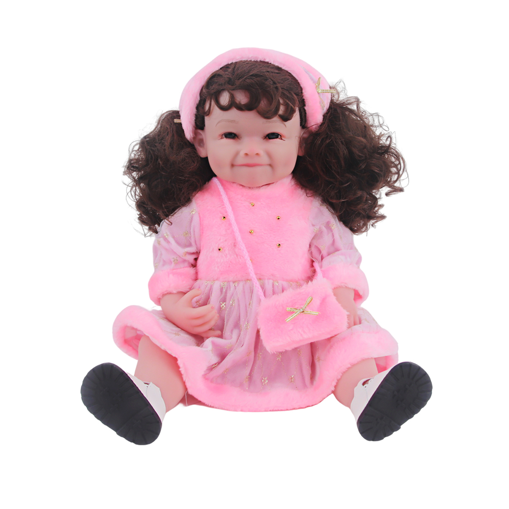 How to Restore Curly Hair on Your American Girl Doll Without Damaging It插图1 How to Restore Curly Hair on Your American Girl Doll Without Damaging It插图1